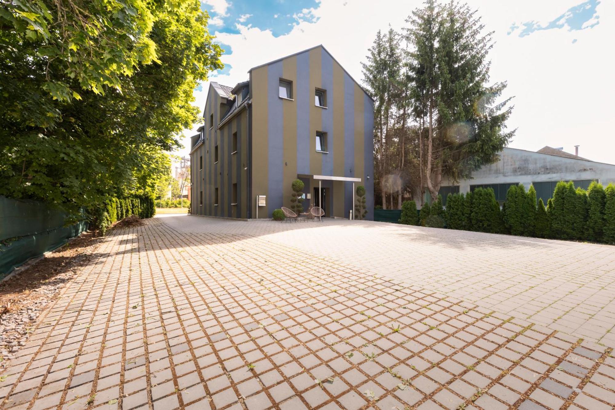 Hotel Platin Regensburg Ngoại thất bức ảnh