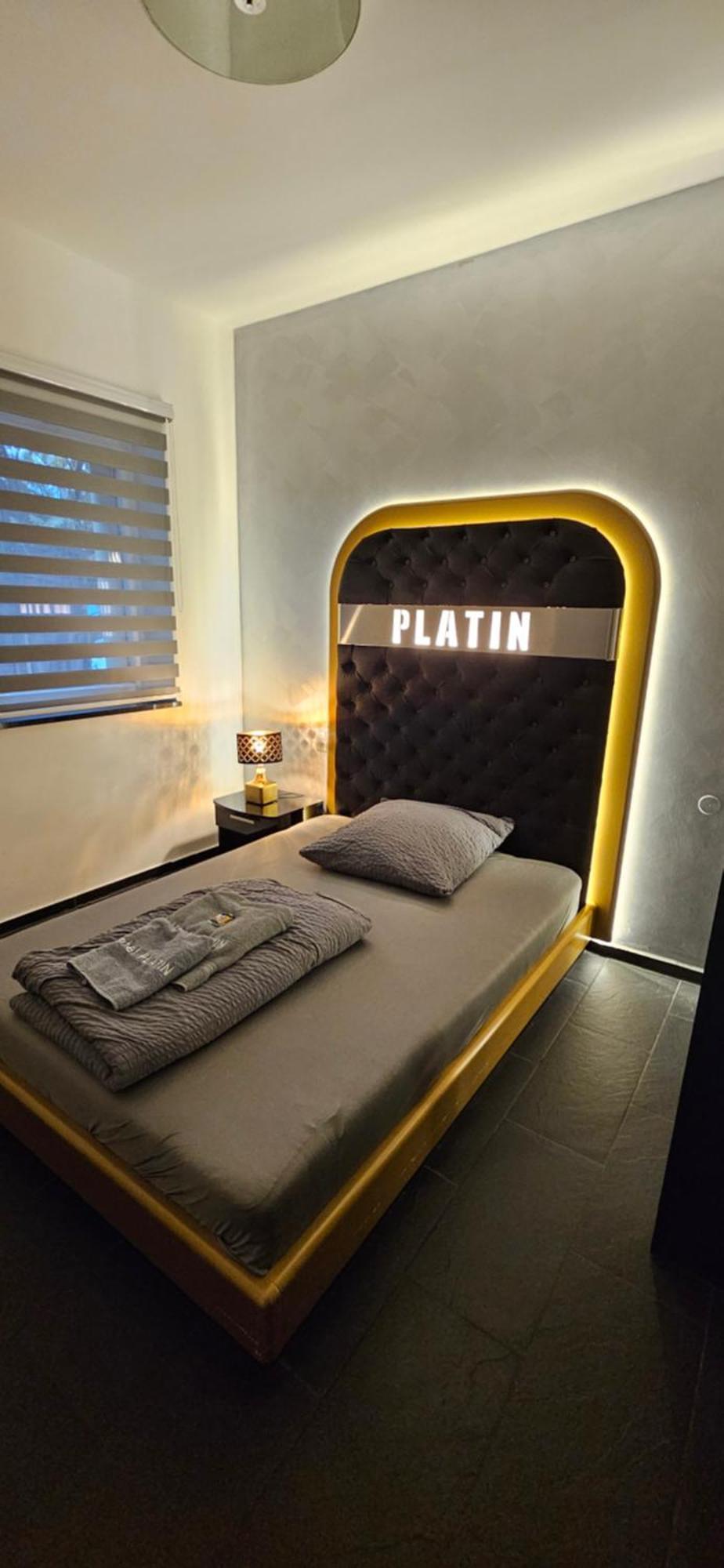 Hotel Platin Regensburg Ngoại thất bức ảnh